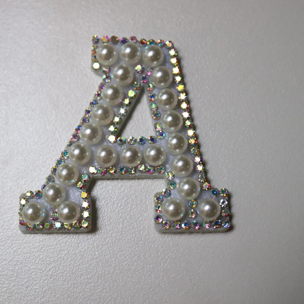 Модные вышитые бусинами нашивки с 26 английскими буквами для одежды Пришивные