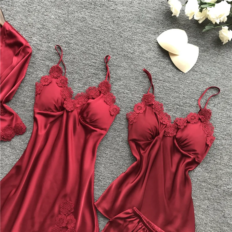 Пижама Daeyard женская с цветочной аппликацией комплект из 4 предметов шелковая