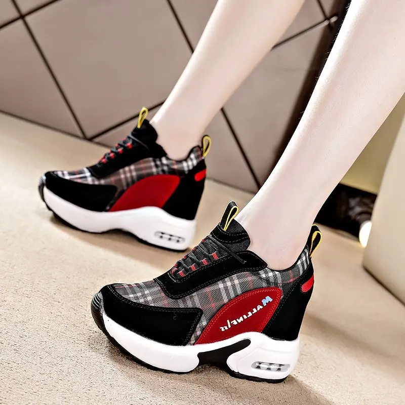 

2020 Women Vulcanize Shoes Women Sneakers Autumn Fashion Ladies Causal Shoes Woman Leather Platform Shoes Female Sneakers