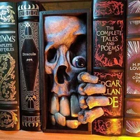 resin bookend horror peeping on the bookshelf monster human face figurines skull devil statue bookstand sculpture decor crafts