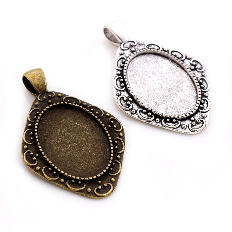 

10pcs 18x25mm Inner Size Antique Silver Plated and Bronze Fashion Style Cameo Cabochon Base Setting Pendant necklace findings.