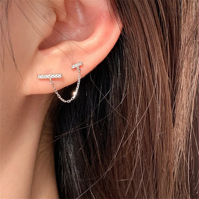 

Серьги-гвоздики женские из серебра 925 пробы с кристаллами