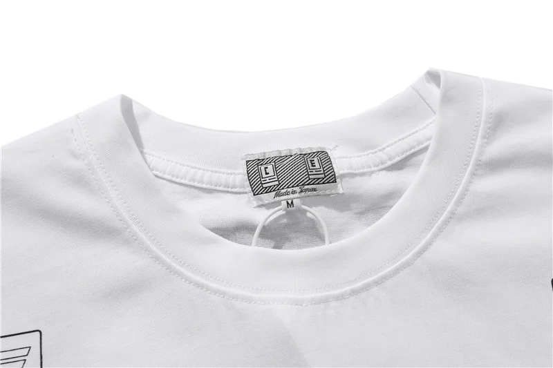 

Summer Fashion 2021 Trendy Loose New Products Woman Head Full Screen Dot T-shirt Print Couple Round Neck Cotton Short Sleeve