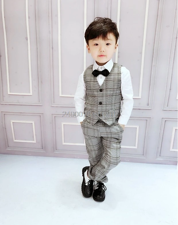 Новый торжественный костюм в клетку с цветочным принтом для мальчиков из 3