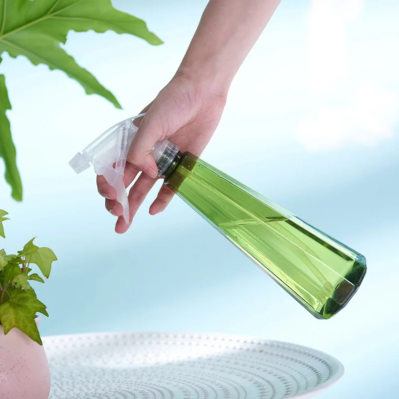Садовый полив конфетная бутылка с распылителем для распыления цветов