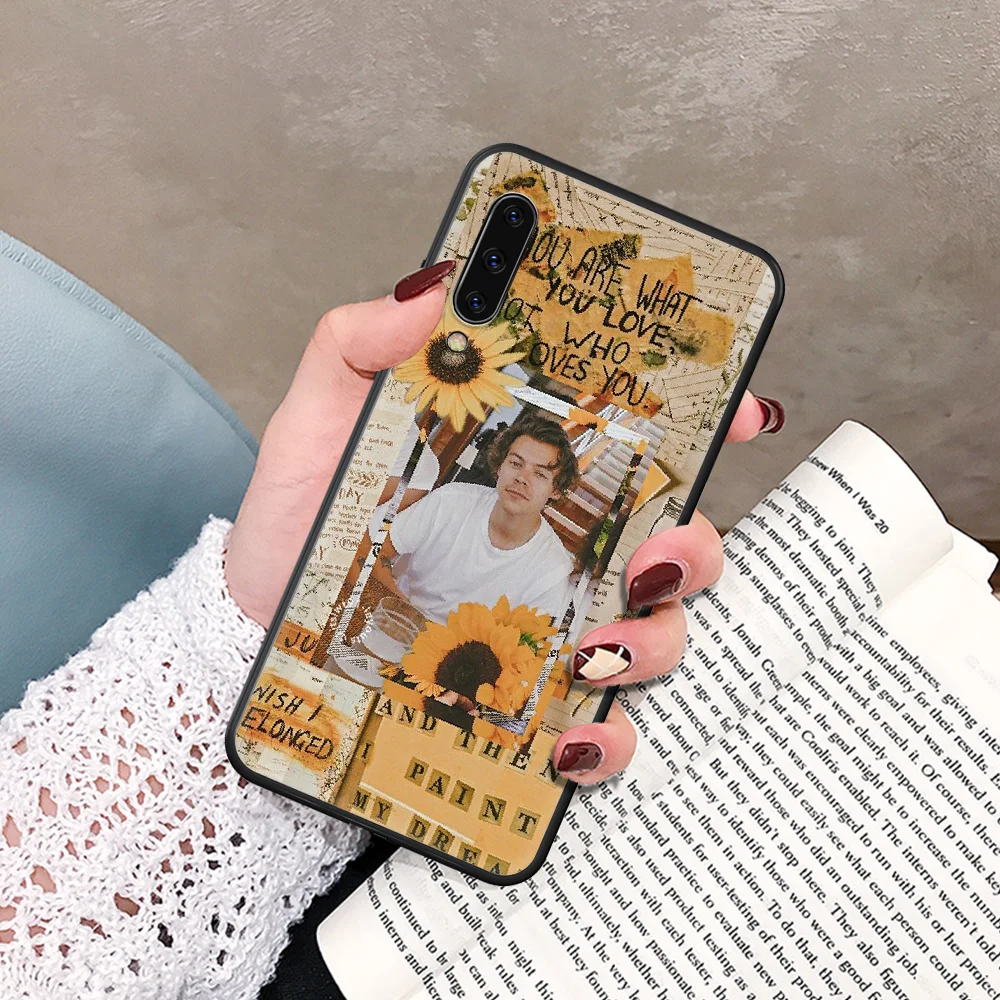 

Harry Edward Styles Phone Case For Samsung Galaxy A 5 7 8 10 20 20E 21S 30 30S 40 50 51 70 71 black Shell Fashion Bumper