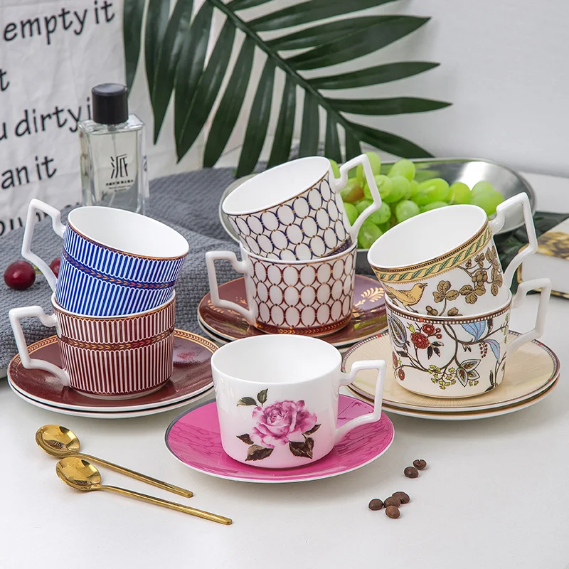 Товары для дома хорошая кость Китай набор кофейных чашек и чайных блюдца