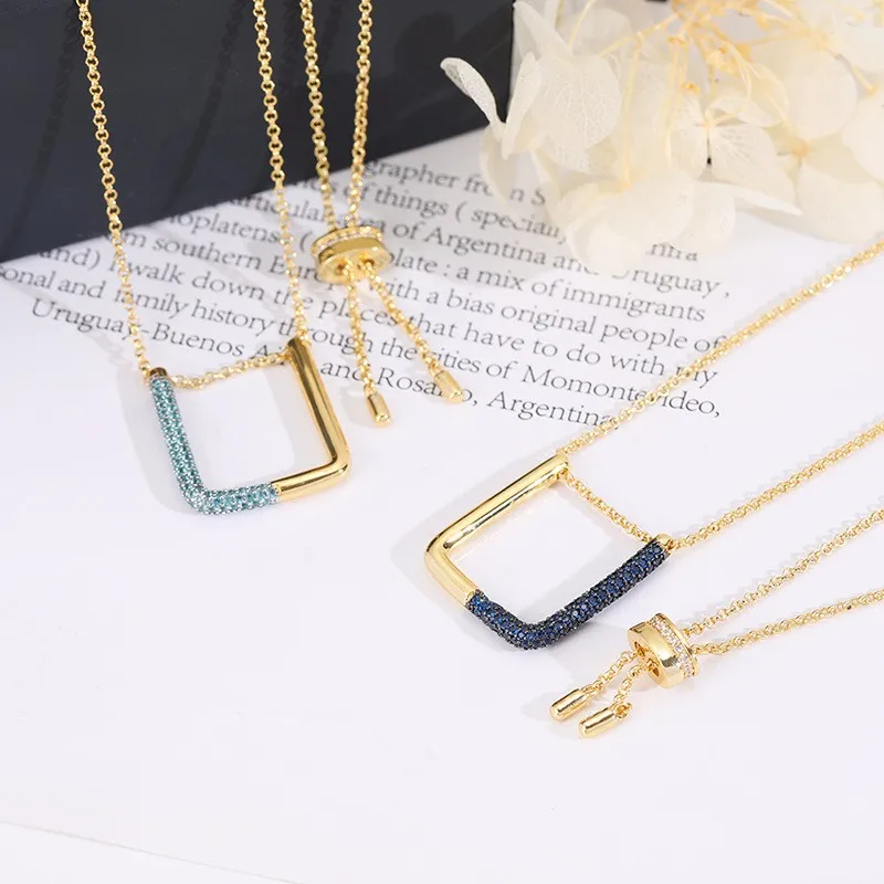 Ожерелье женское золотистое с квадратной регулируемой цепочкой Геометрическая