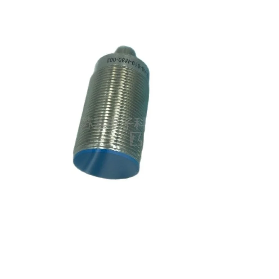 

1pce DW-AS-519-M30 -002 Analog Proximity Switch