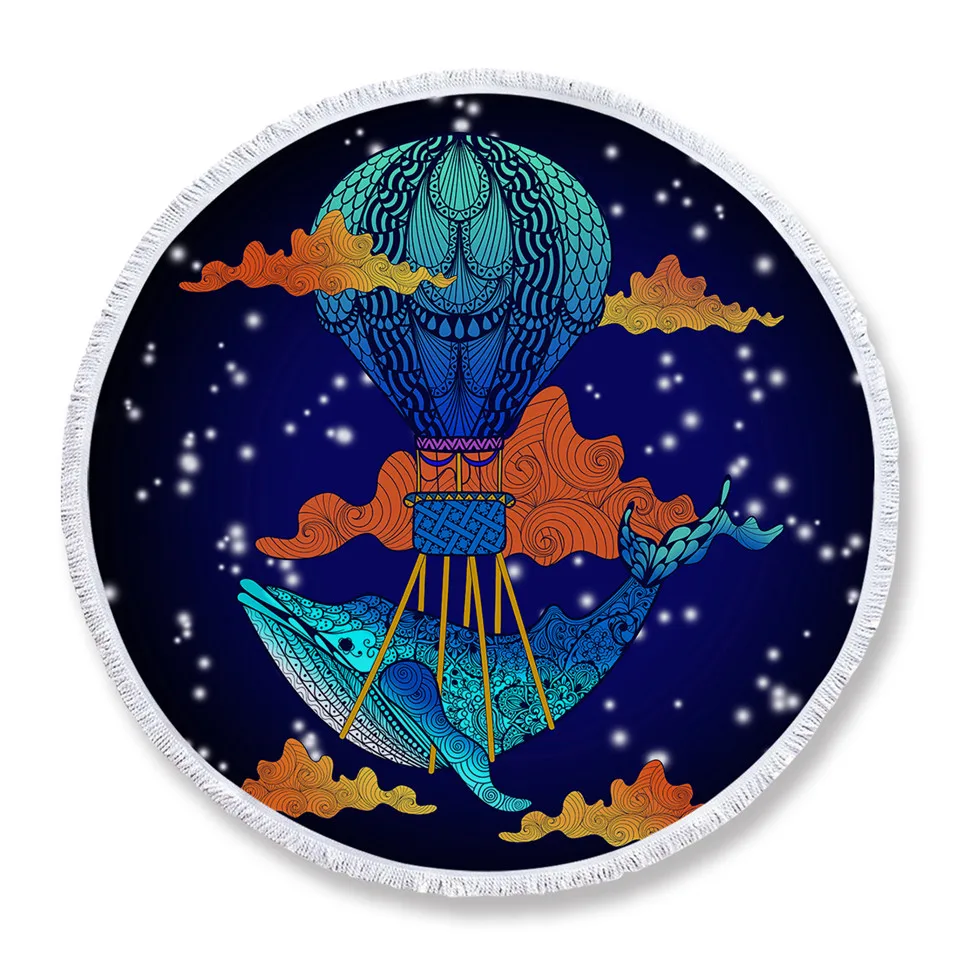 Круглое пляжное полотенце BeddingOutlet с голубыми китами мультяшное летнее из