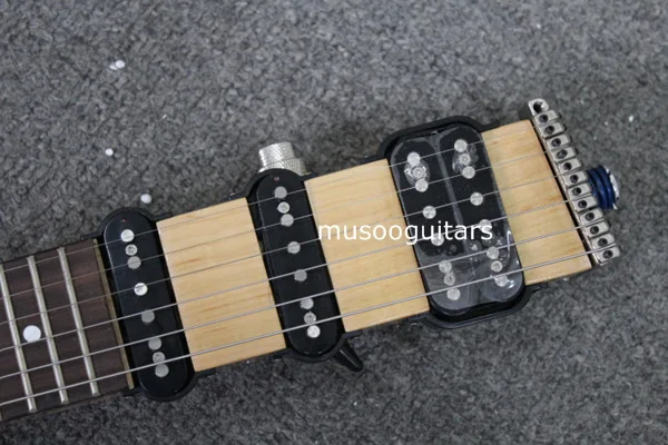 Деловая электрогитара с сумкой для переноски | Спорт и развлечения