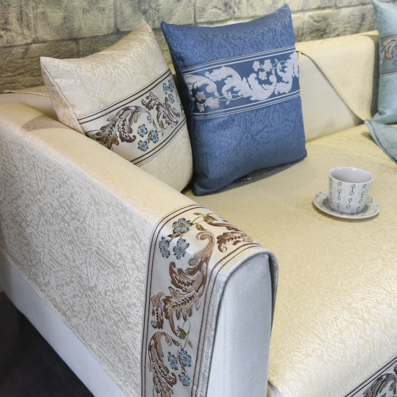 Four Seasons Sofa Cover for Living Room Embroidered Couch Mat Towel Slipcover Furniture Protector | Дом и сад