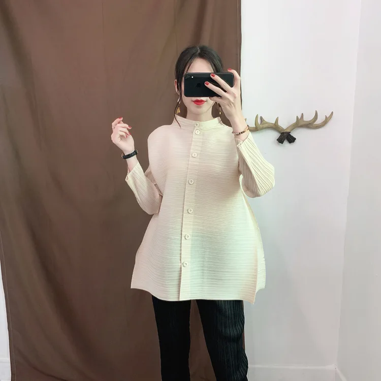

MA021 Womens O-neck Button Down Long Sleeve Short Windbreaker Casual Fashion Ruched Solid Loose Trench Coat