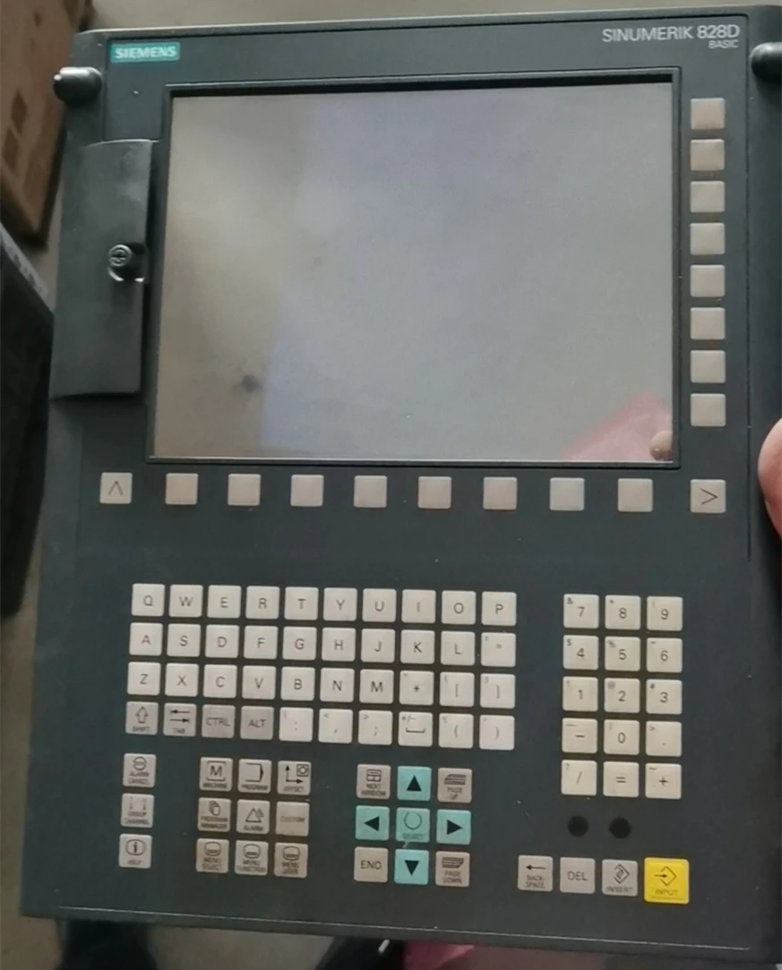 В наличии для Siemens CNC System 828D Series Клавиатура | Инструменты