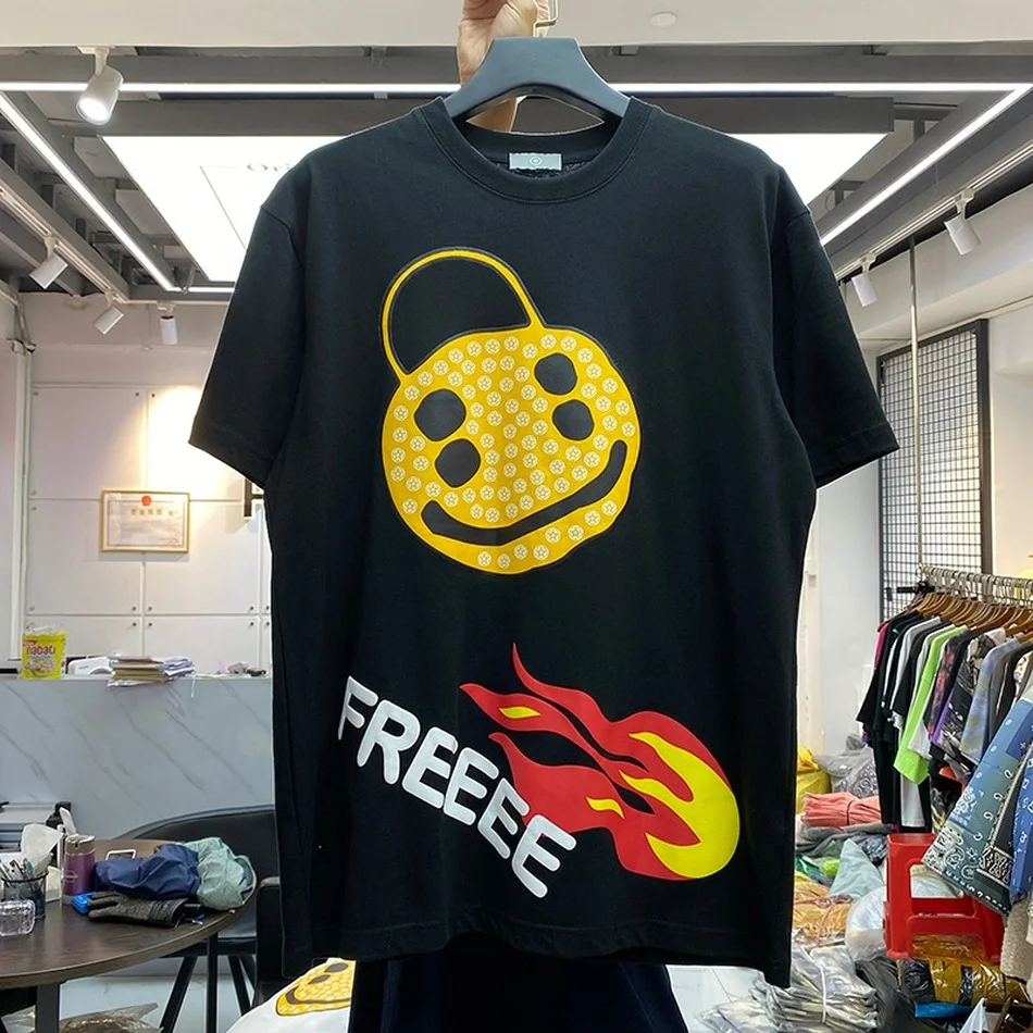 Черная футболка CPFM для мужчин и женщин FREEE принт пламя с коротким рукавом