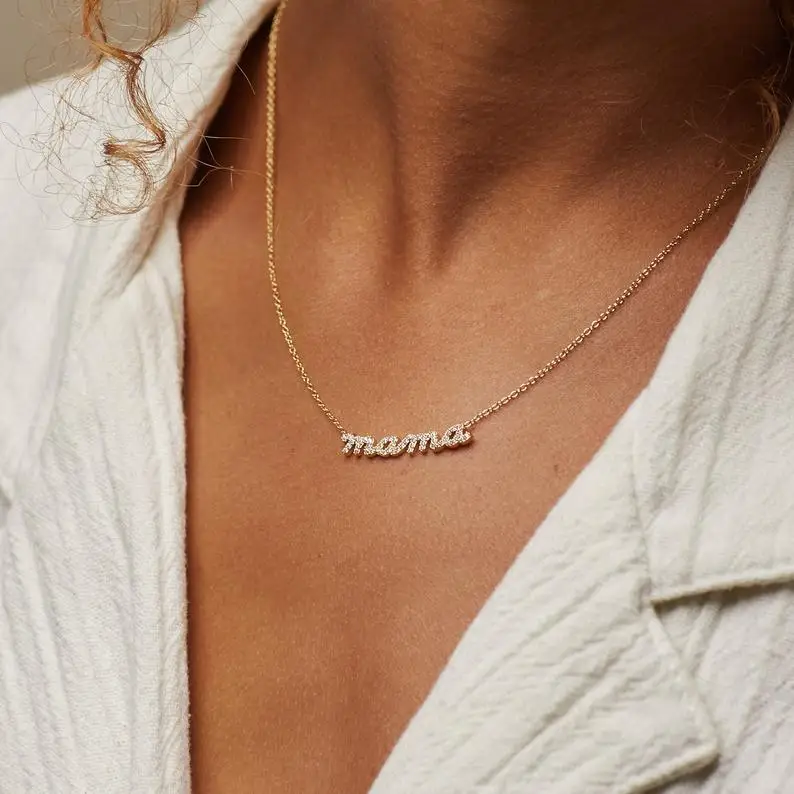 

Crystal Pendant MAMA Custom Name Necklace Pendant Necklace Personalize Zircon Letter Necklace For Women Jewelry Gift