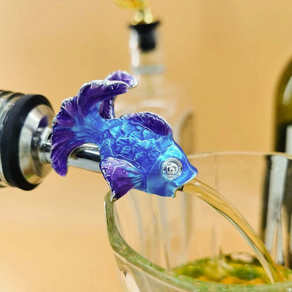 

Wine Bottle Stopper Goldfish Deer Head Shape Wine Mouth Wine Pour Drinks Zinc Alloy Wine Stopper Bartender Tool Wine Accessories
