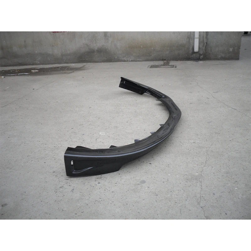 Распределитель губ для переднего бампера из углеродного волокна EVOLUTION EVO 9 RALLIART |