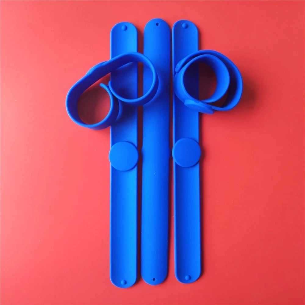 

125Khz TK4100 EM4100 RFID Silicone Wristband Bracelet Read Only ID Card For Swimming Pool Sauna Room