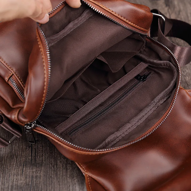 

Vintage Crazy Horse Leather Men Messenger Bags