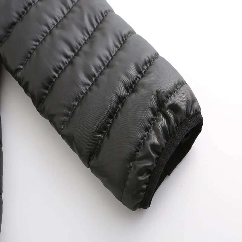 

2019 New Winter Jacket Men parkas Casual Cotton Padded Jacket Men Hooded Warm Coats Classic Black Windproof Jacket