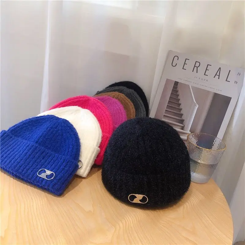 

Kpop G Dragon We11done Logo Knitted Hat Korean Trendy Woolen Hat Autumn and Winter Couple Knitted Cap Unisex Birthday Gifts