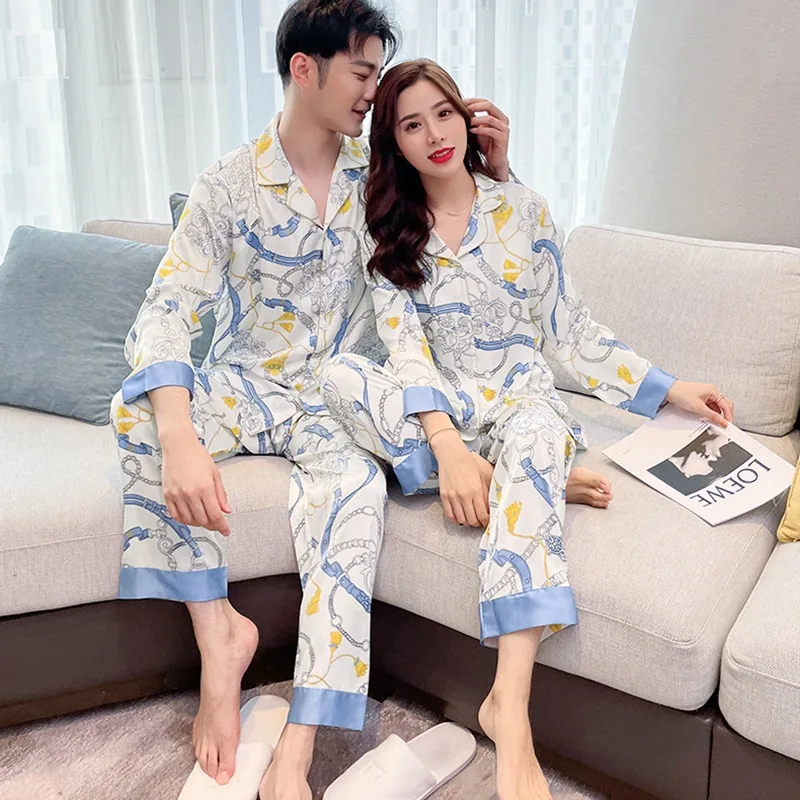 

Spring New Ice Silk Long-Sleeved Male Letters Simulation Silk Couple Home Service
