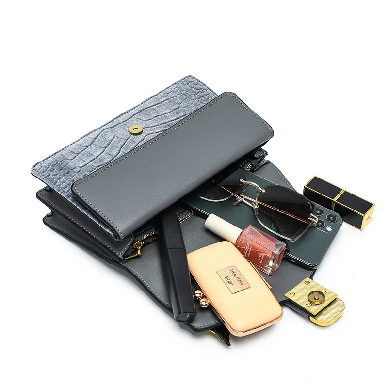 

Velvet Crossbody Bag Fashion Shoulder Chain Bags Woman 2021 New Casual Crocodile Pattern Flip Messenger Small Square Bag Female