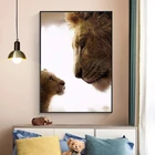 Картина на черном и белом холсте с изображением львицы и Медвежонка, плакаты и принты в скандинавском стиле, Настенная картина для домашнего декора