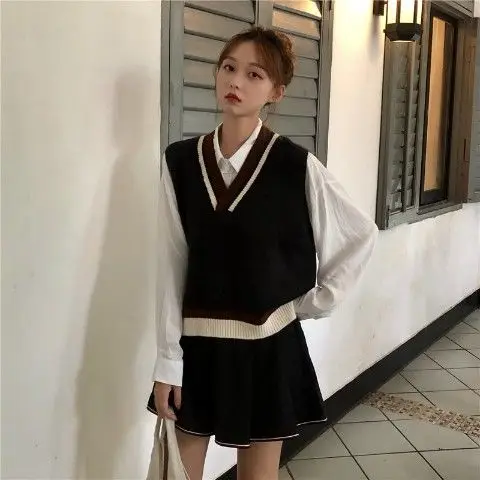 

Knit sweater vest female autumn and winter new college style v-neck Korean loose students all-match sweater top