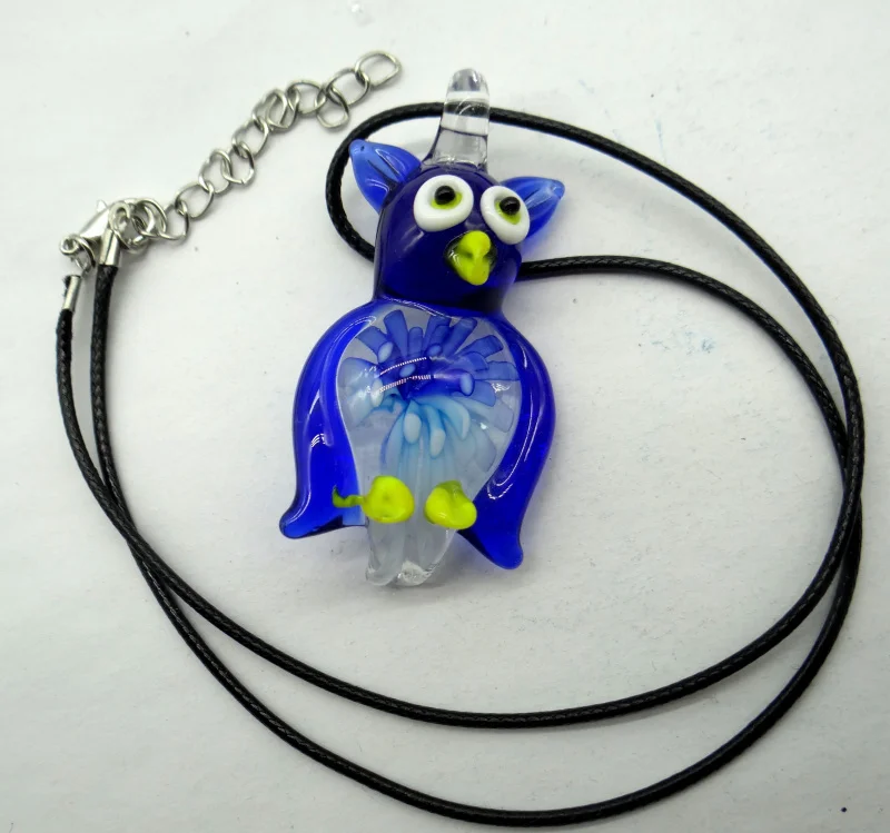 Оптовая продажа натуральный камень фиолетовый кварцевый кристалл неравномерная