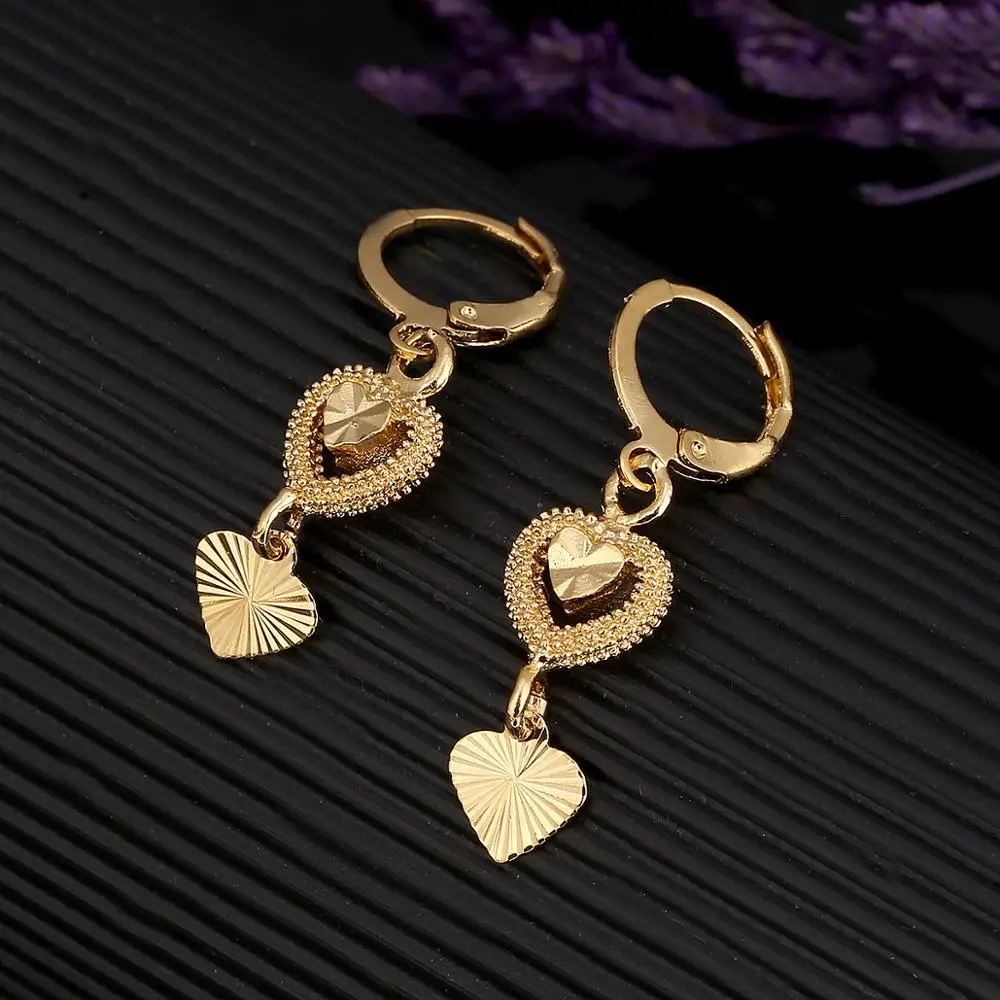 Модные милые романтичные золотого цвета серьги с подвеской в виде сердца для