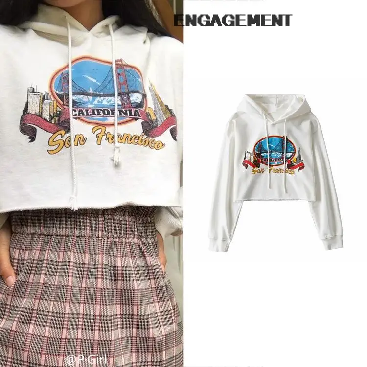 

Hoodies & Sweatshirts