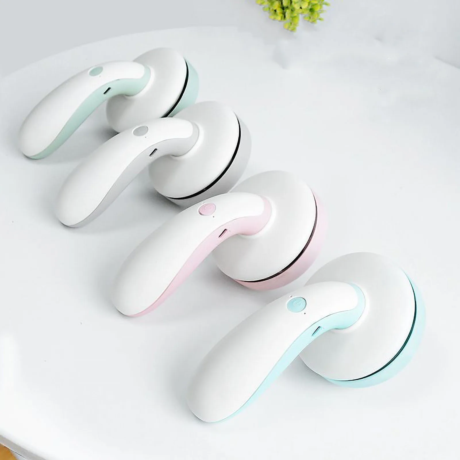 

Настольный ручной мини-пылесос с конфетти и клавиатурой