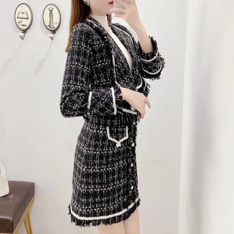 

Black Business Cassual Women High Waist Skirt Suits Lapel Single Rhinestone Button Tassual Two Piece Sets Autumn Winter Female