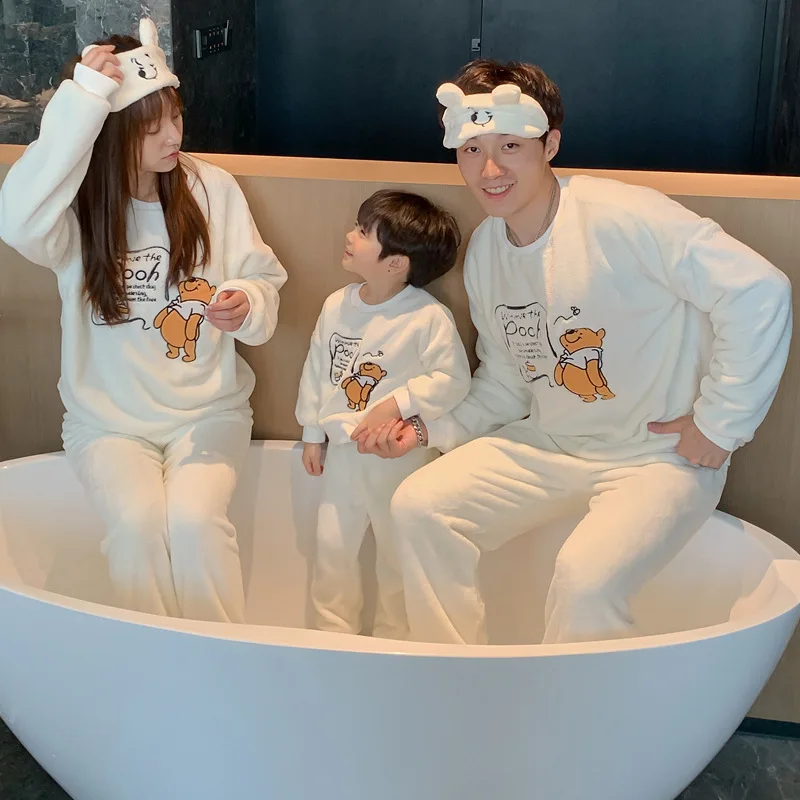 

Parent-child pajamas winter coral velvet plus velvet thickening motherandwomen's family of threeflannel winter home servicesuits