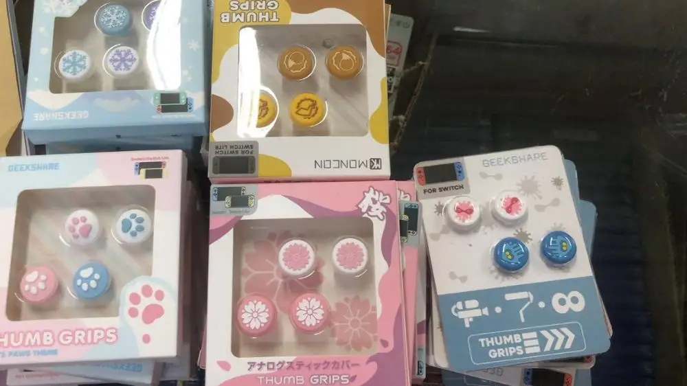 Чехол для джойстика Sakura Snow Joycon чехол накладка с рукояткой скрещивания пальцев