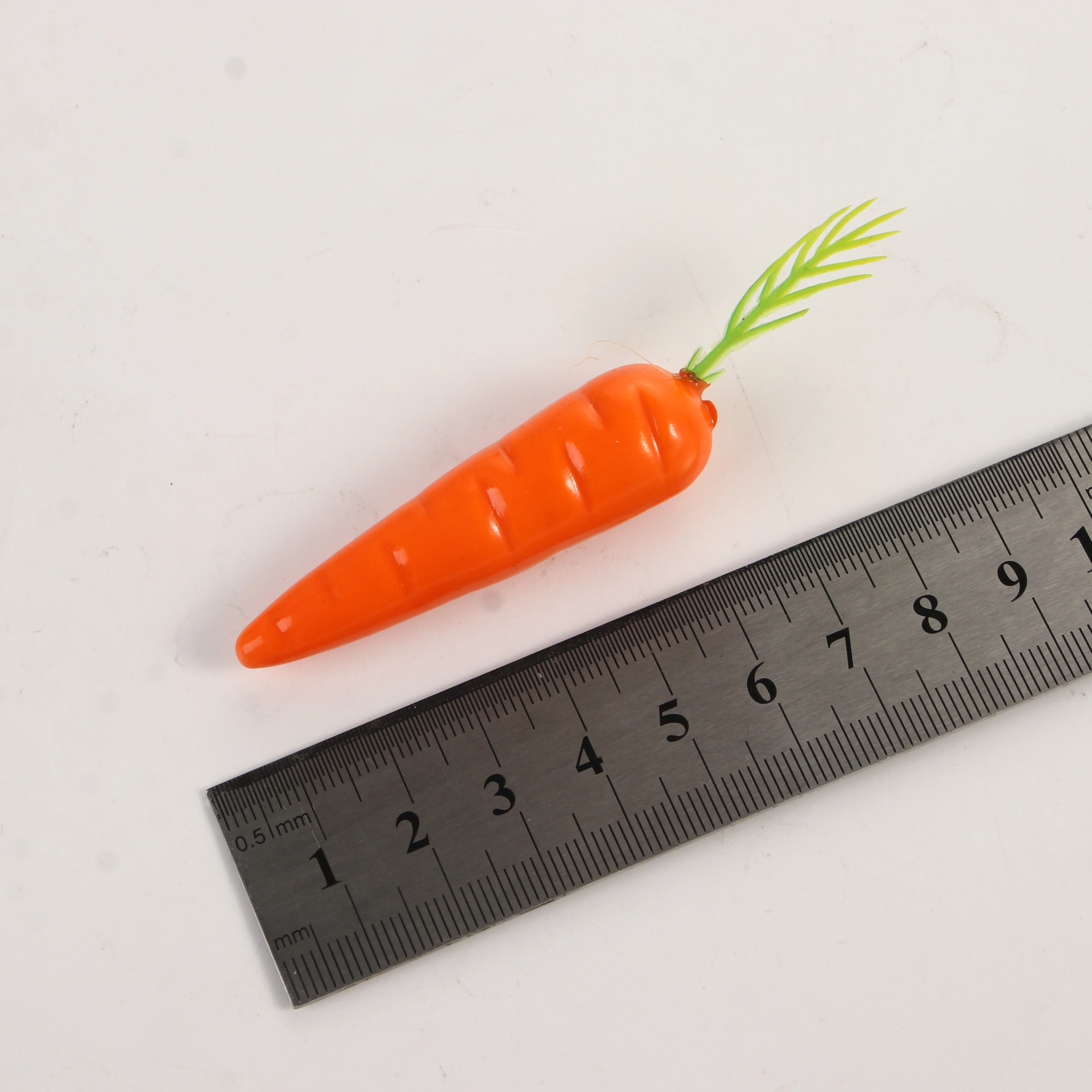 

30pcs Carrots Mini Artificial Plastic Foam Carrot Fruit and Vegetable Berry Wedding Christmas Family Kitchen Decoration