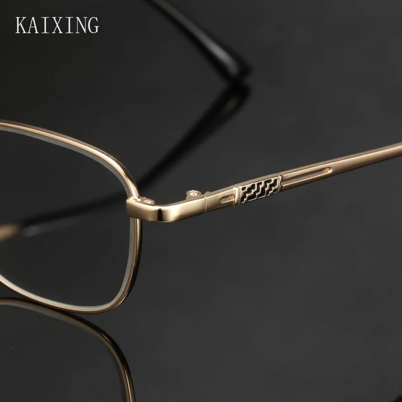

KAIXING Ultra-small Folding Nearsighted Eyeglasses Female Sun Photochromic Myopia Prescription Glasses Women SPH -0.5 To -6.0