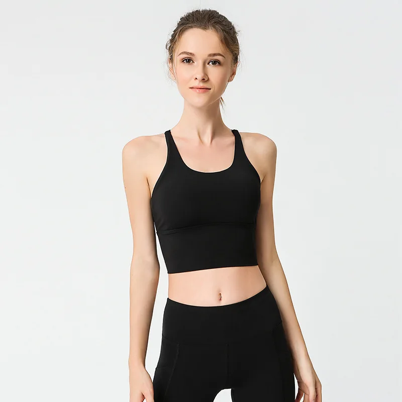 Спортивный бюстгальтер для фитнеса женщин с эффектом пуш-ап однотонный