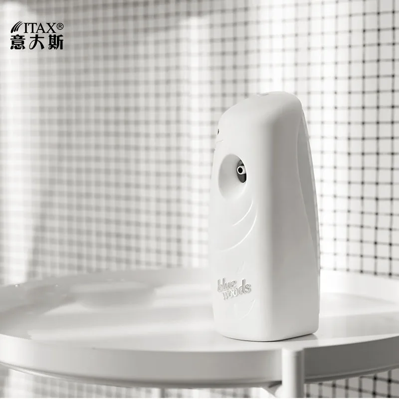 Бытовой автоматический аэрозольный спиртовой диспенсер для ванной комнаты