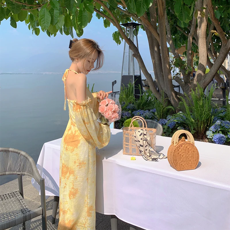 

Woman Summer Elegant Long Dress 2021 New French Sexy V-Neck Backless Strapless Non removable Sleeve Yellow print Party Dress