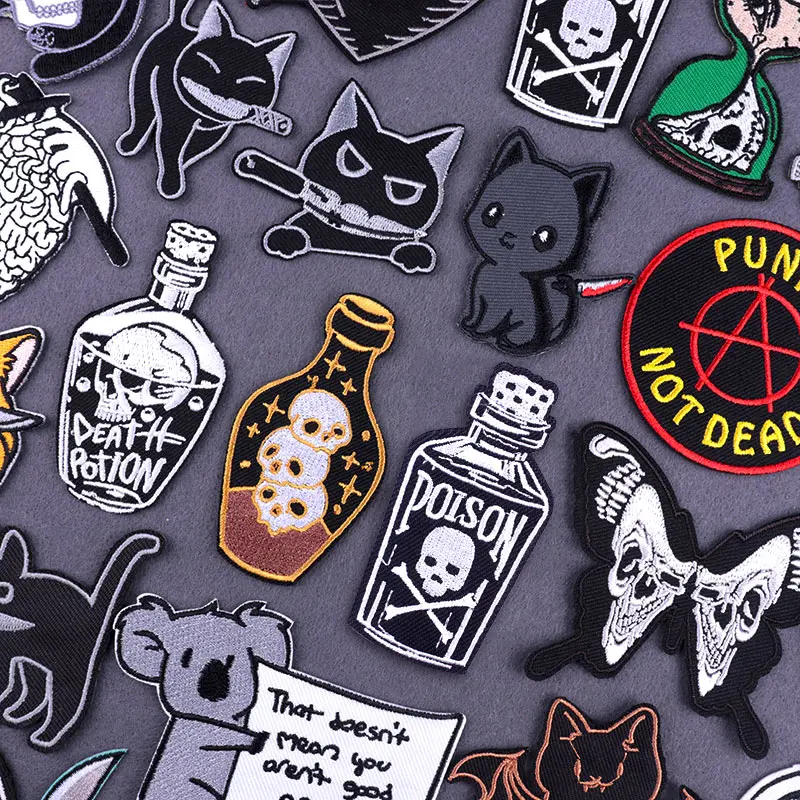 

Punk Poison Bottle Skull Stickers Killer Cat Embroidered Patches On Clothes Butterfly Skeleton Iron On Patches For Clothing DIY