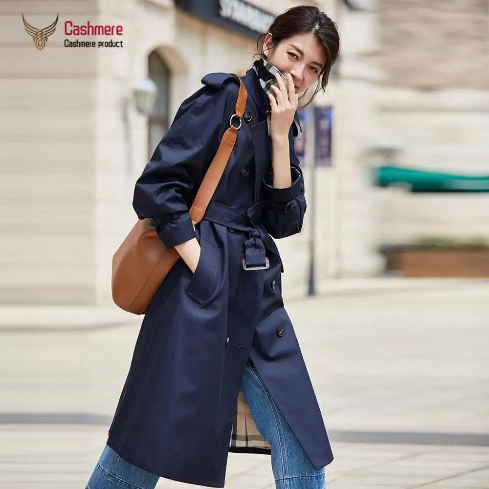 Женская двубортная ветровка на шнуровке средней длины в британском стиле для