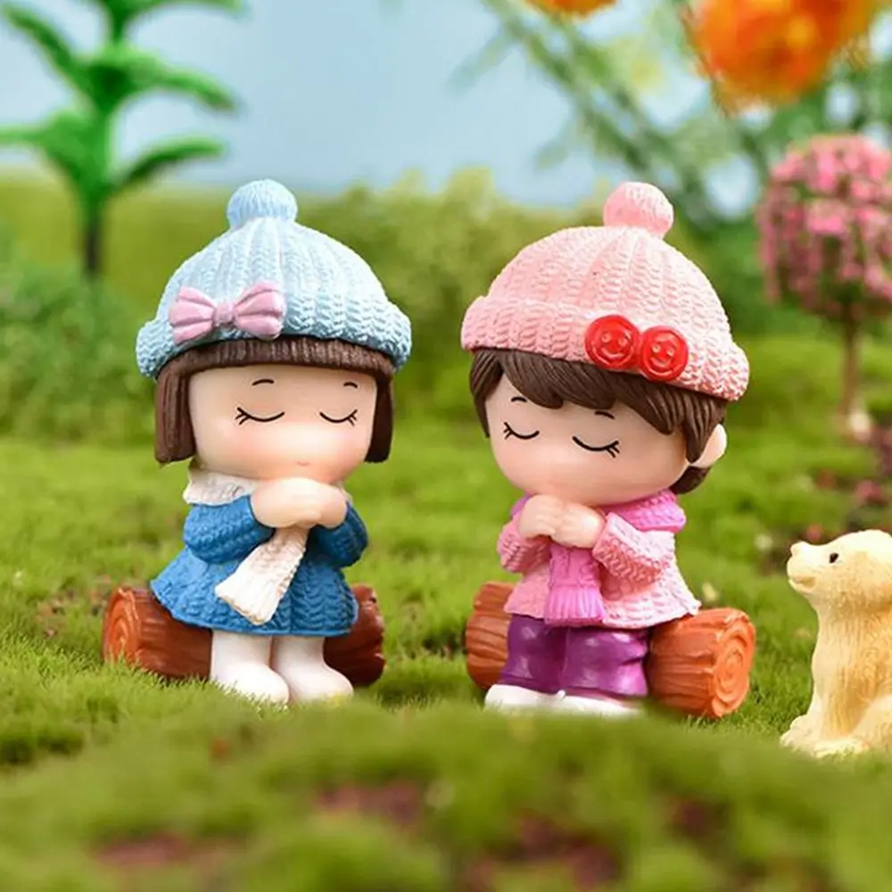 

2pcs/set Cute Mini Boy Girl Sweet Lovers Couple Figurines Craft Fairy Dolls Wedding Birthday Party Crafts Home Decoration