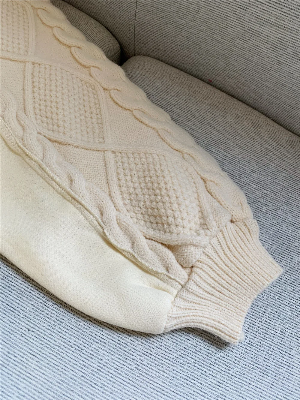 

2020 Autumn and Winter New Coarse Twist Sweater Jacket Women Thick Hooded Knitted Cardigan