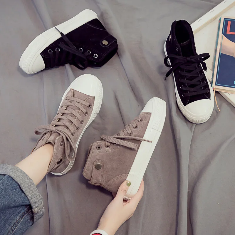 Winter New Solid Color Shoes Female Fashion Rivet Wild Thick Warm Women's Shoes Non-slip Trend Comfortable High-top Casual Shoes