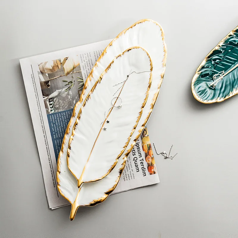 

Ceramic Feather Tray Fruit Cake Tableware Plate Jewelry Cosmetic Organizer Food Dessert Sushi Tray Plate Kitchen Accessories