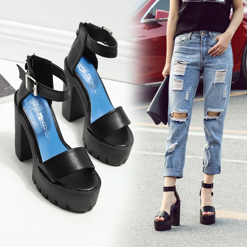 

White Summer Sandal Shoes for Women 2019 New Arrival Thick Heels Sandals Platform Casual Russian Shoes
