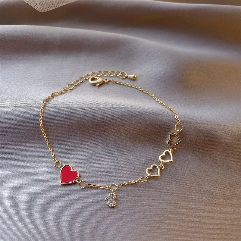 

Red heart love bracelet female personality design hand act the role of girl fresh Korean bracelet tide